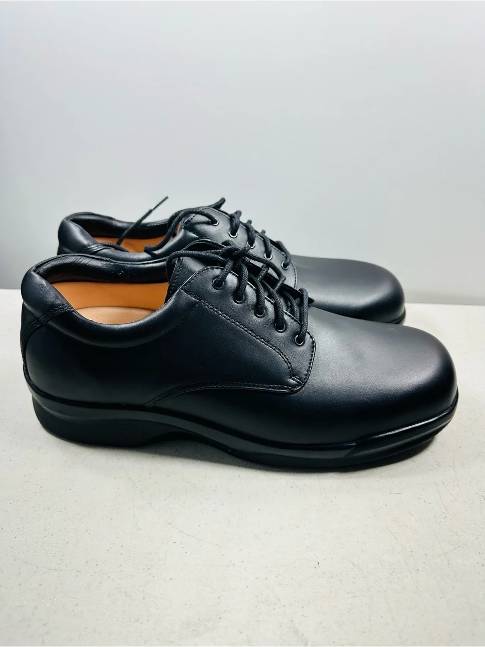 Apex Ambulator Conform Oxford shoes size 13 M